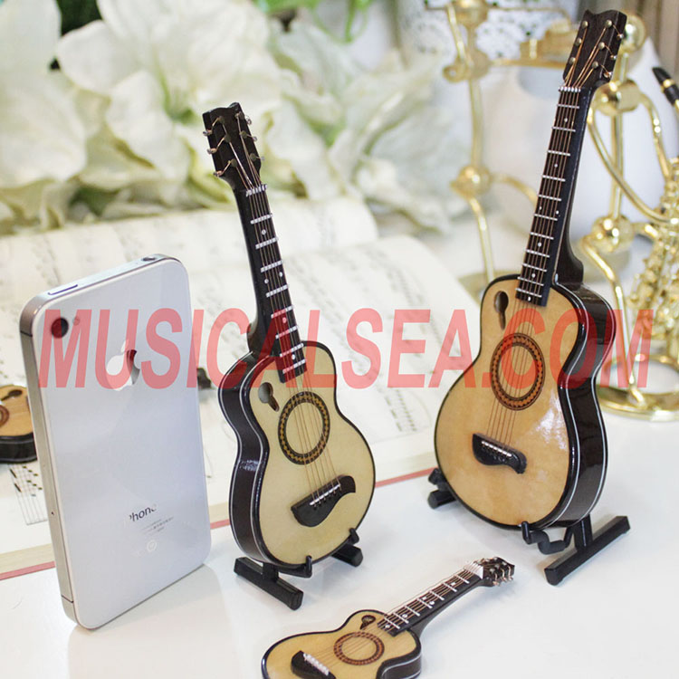 miniature guitar